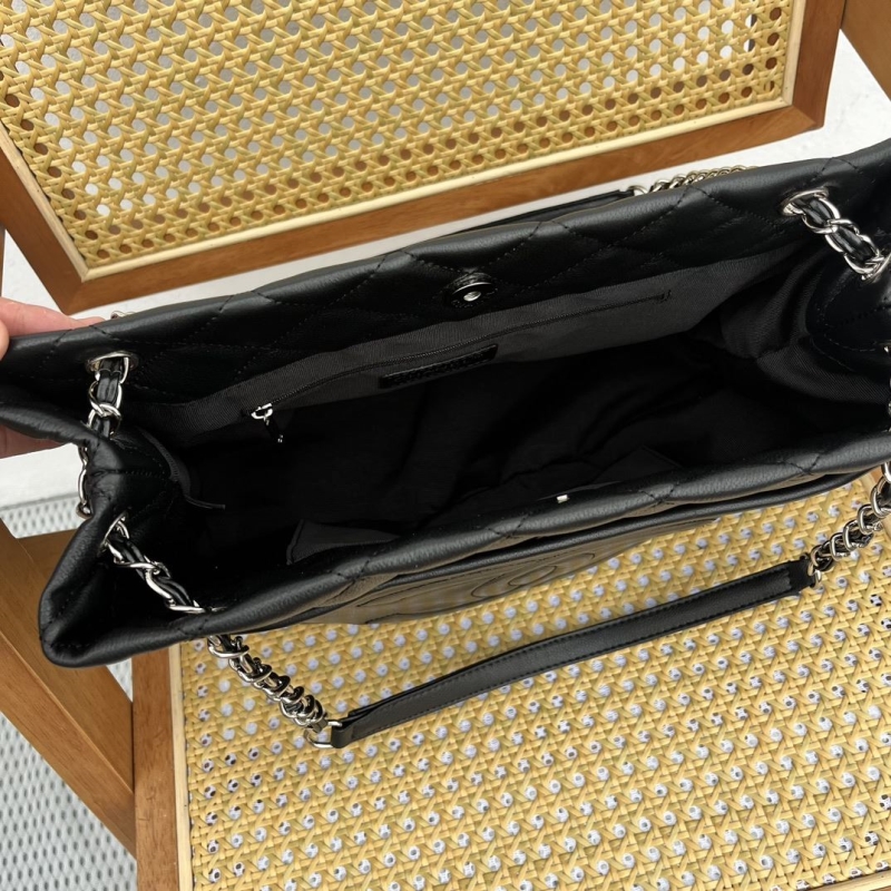 Ch**el shopping bags